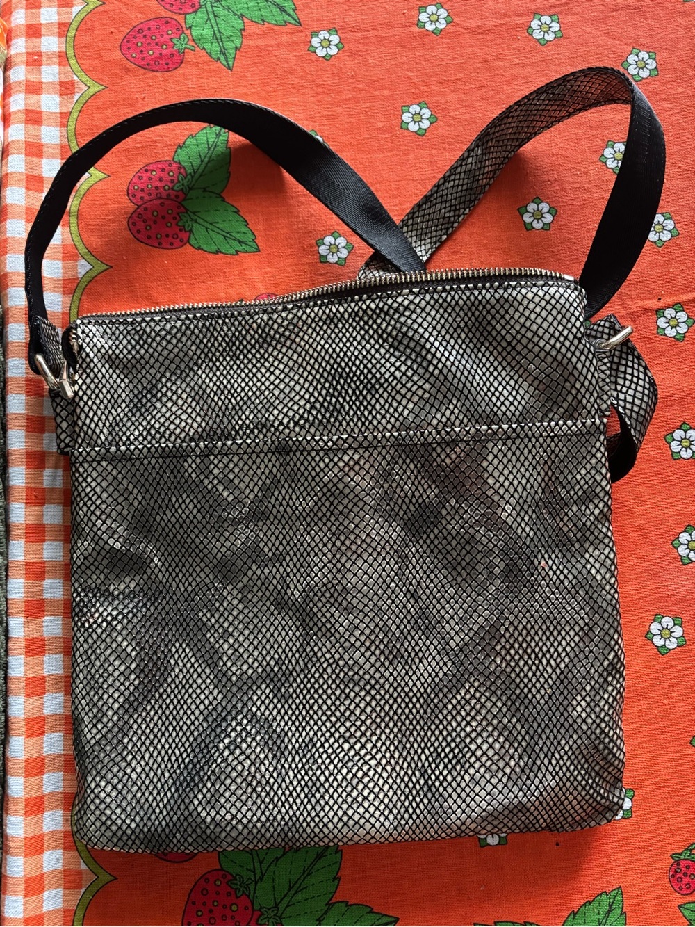 🍁3/$30🍁Danier Faux Python Embossed Crossbody Bag - Picture 6 of 6